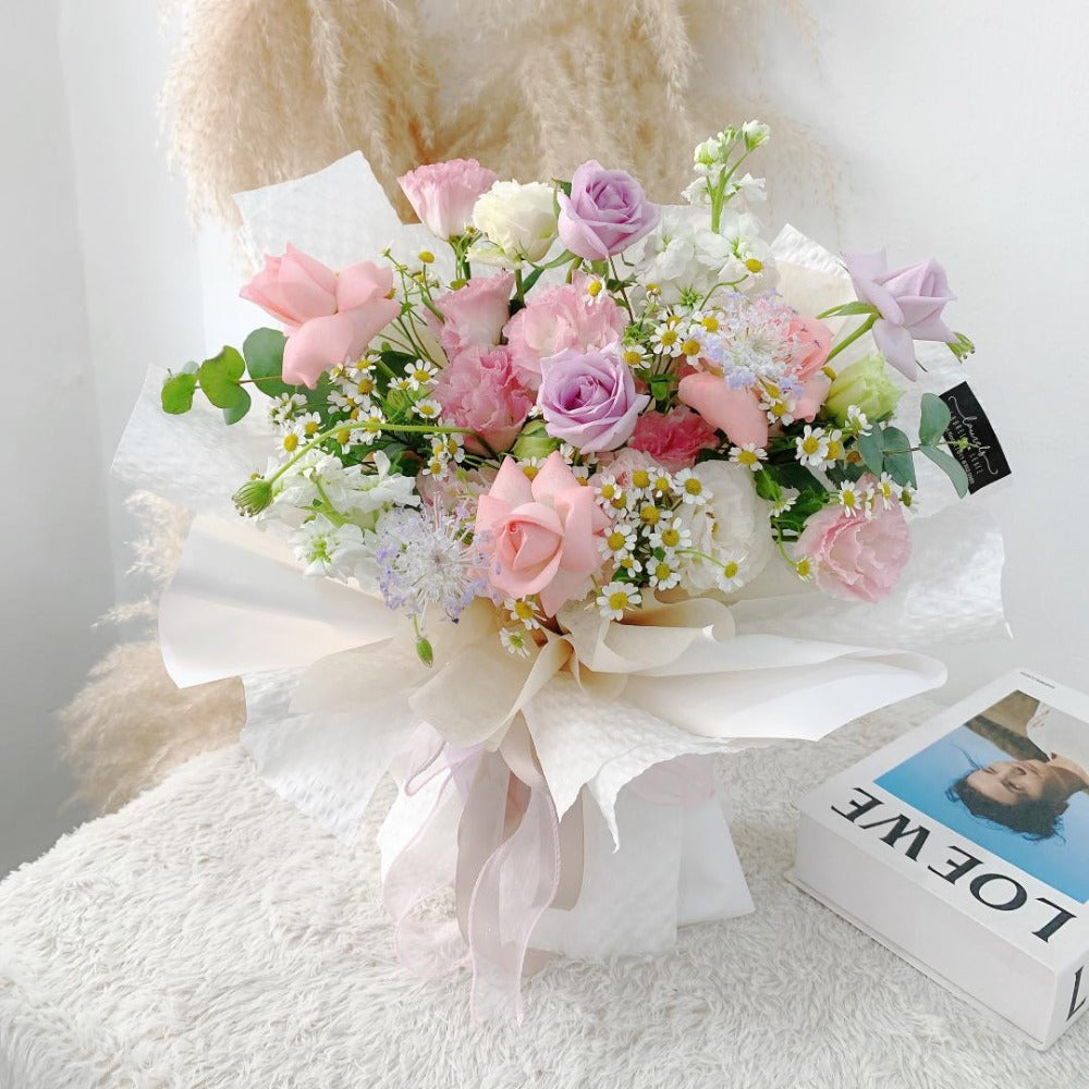 Aura Mix Bouquet (Fresh Flower)