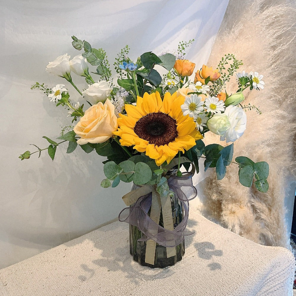 Sunrise Sunflower Vase Collection | Laurels & Leafz