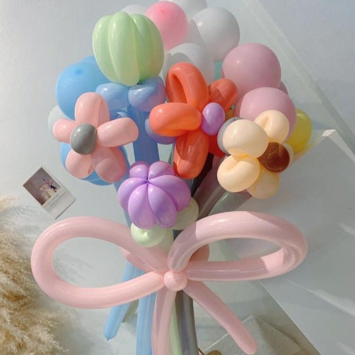 Flower Balloon Hobby Class 气球花束兴趣班