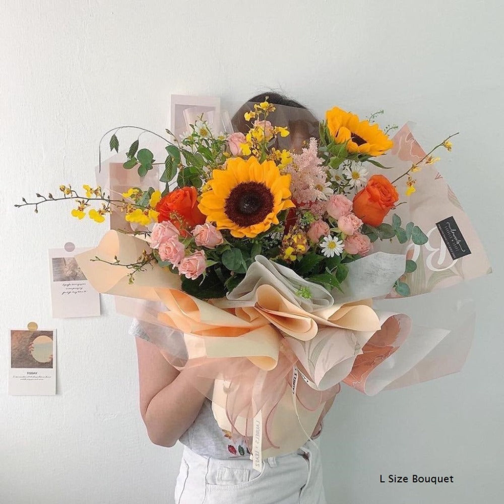 Sonny Sunflower Bouquet (DB) | Laurels & Leafz