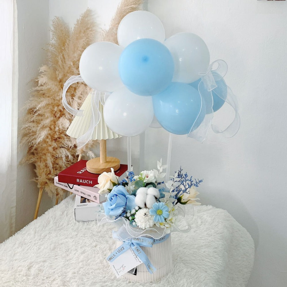 Caleb Balloon Flower Bouquet | Laurels & Leafz