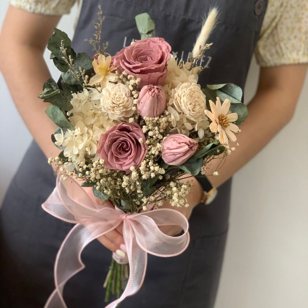 Adalyn Everlasting Bridal Bouquet Laurels & Leafz