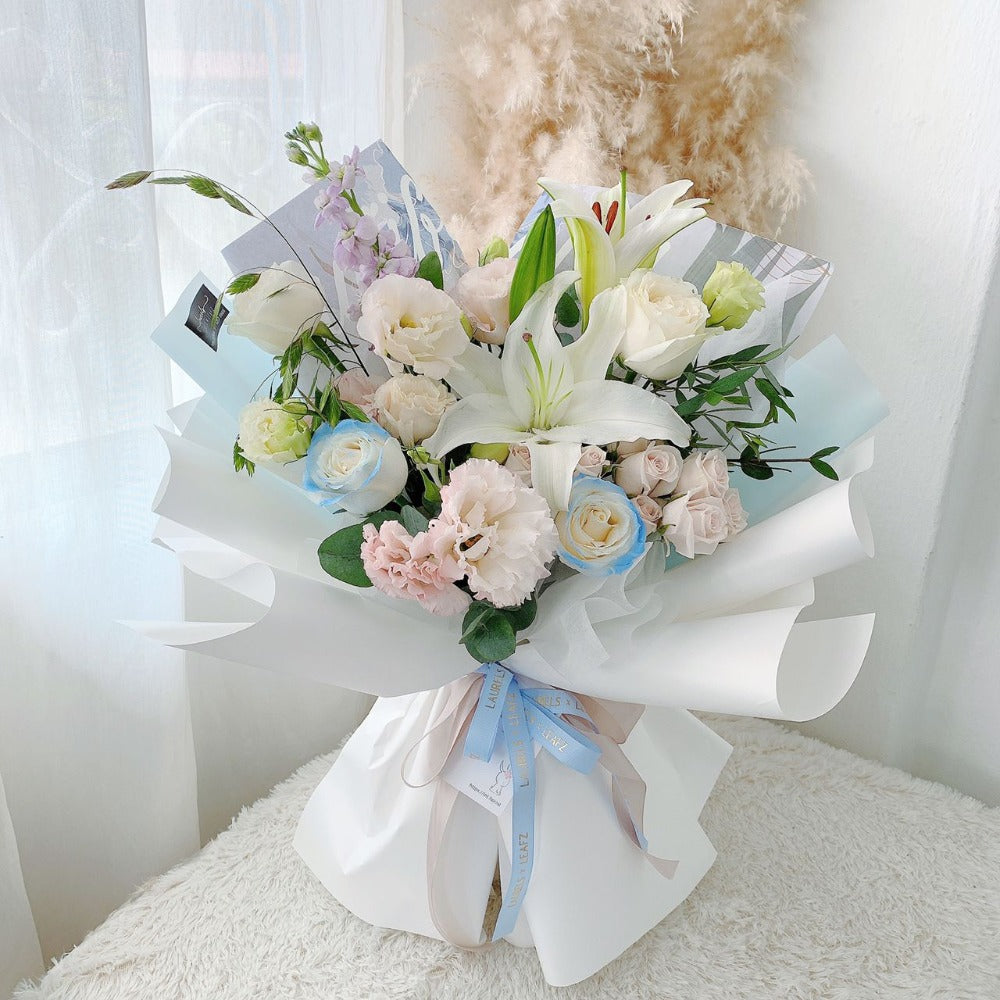 Acalia Lily Flower Bouquet