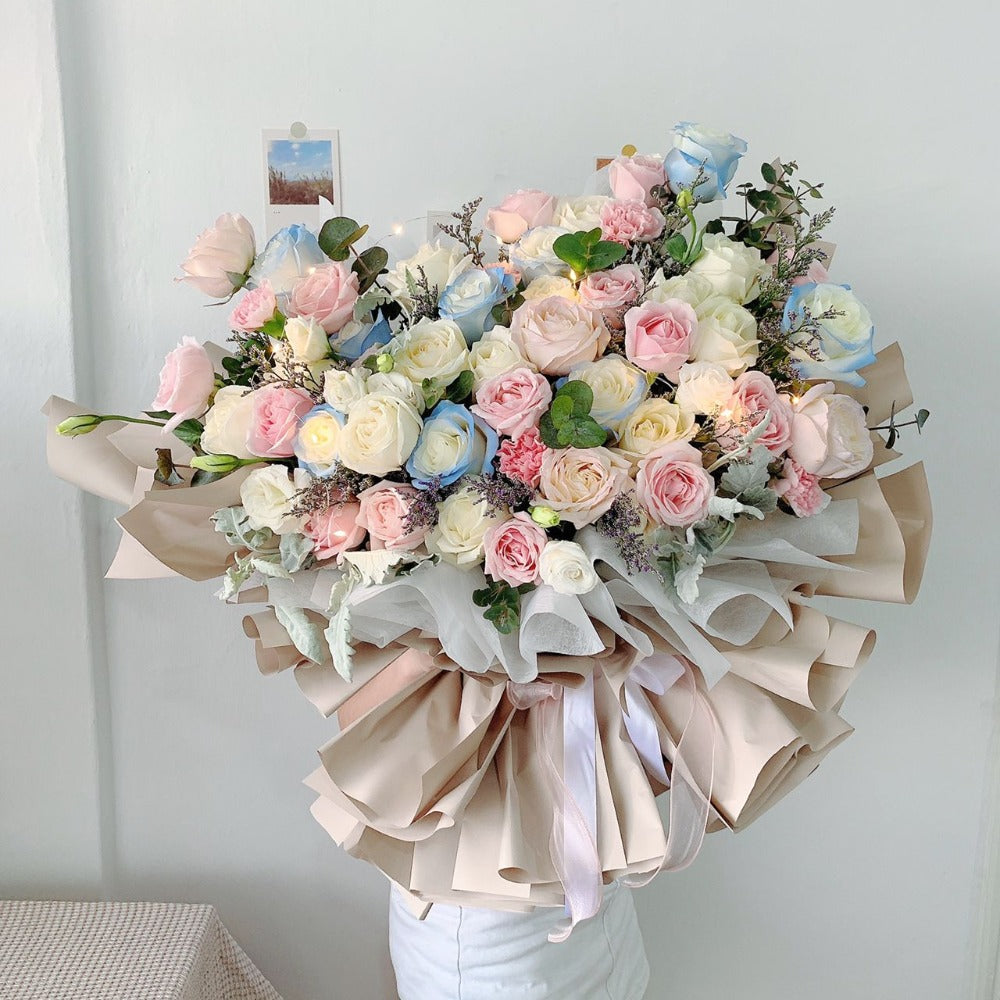 Pastel Love Luxury Bouquet | Laurels & Leafz