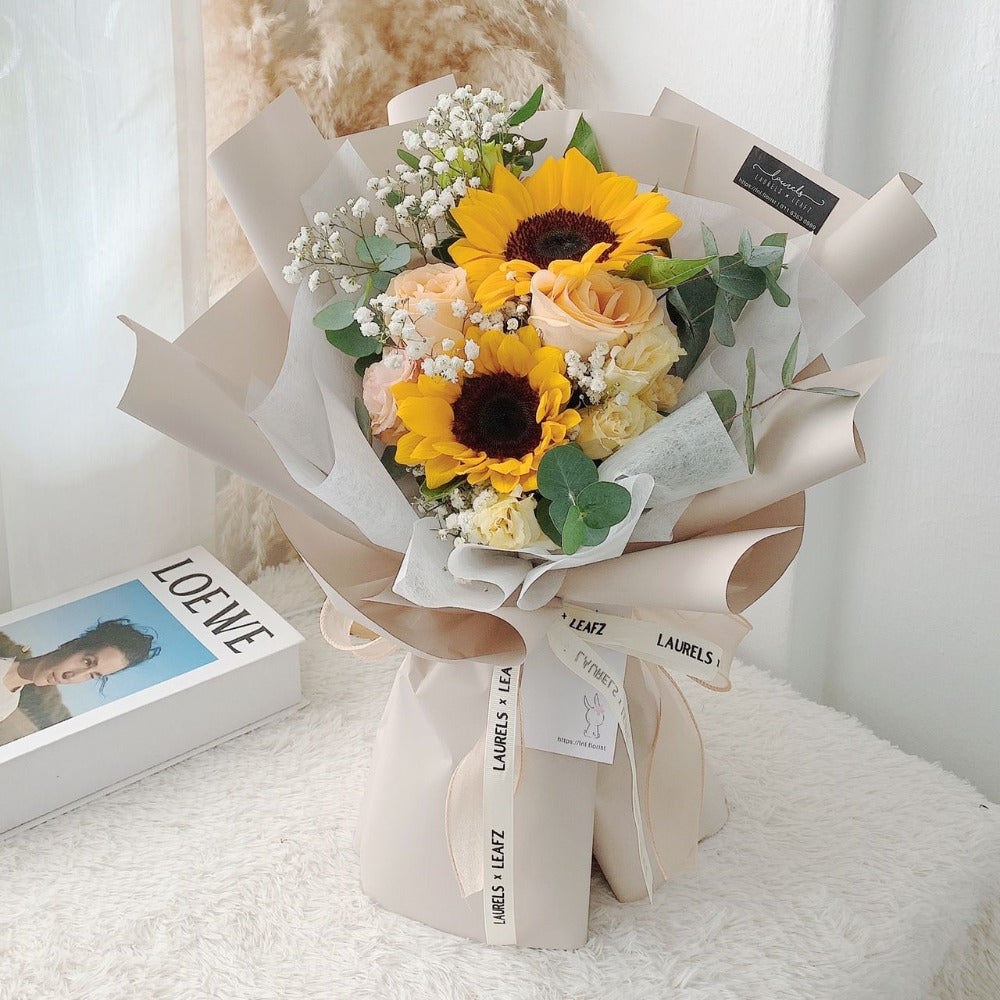 Benjamin Sunflower Mix Flower Bouquet | Laurels & Leafz