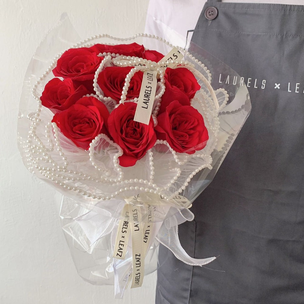 Rosy Rose Bouquet | Laurels & Leafz