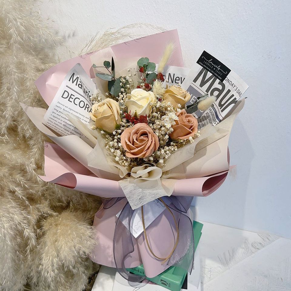 Charlotte Soap Flower Bouquet | Laurels & Leafz